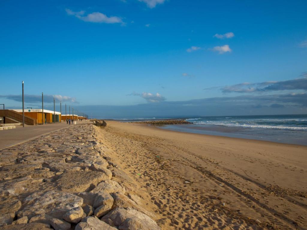 Wot Costa Da Caparica Hotell Exteriör bild